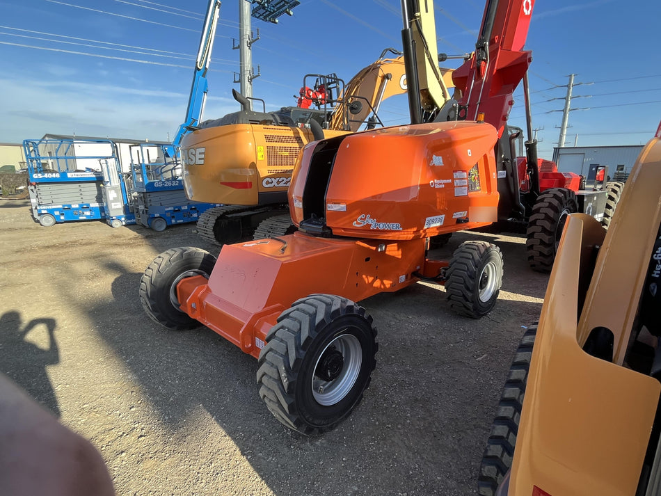2023 JLG 460SJ