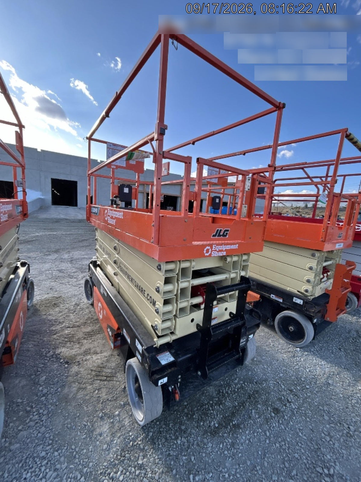 2025 JLG ES3246