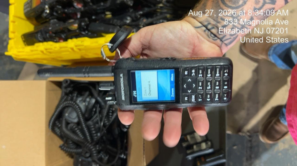 2023 MOTOROLA R7 DISPLAY