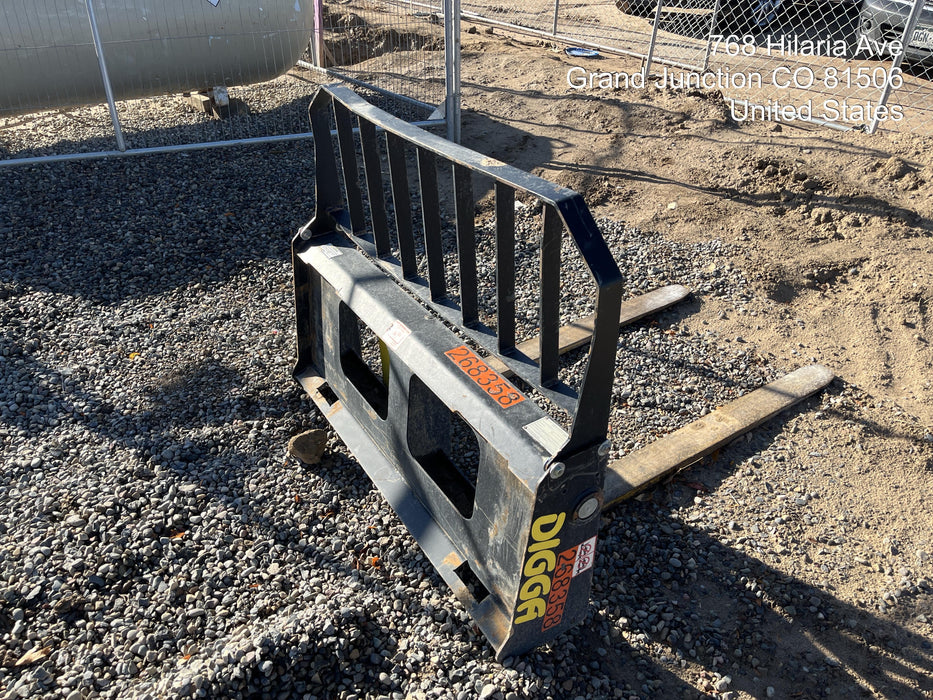 2022 DIGGA 48" Pallet Forks - Digga