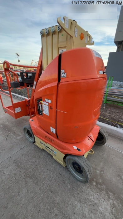 2021 JLG 26E