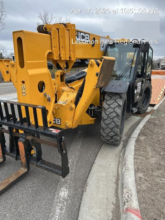 2022 JCB 510-56