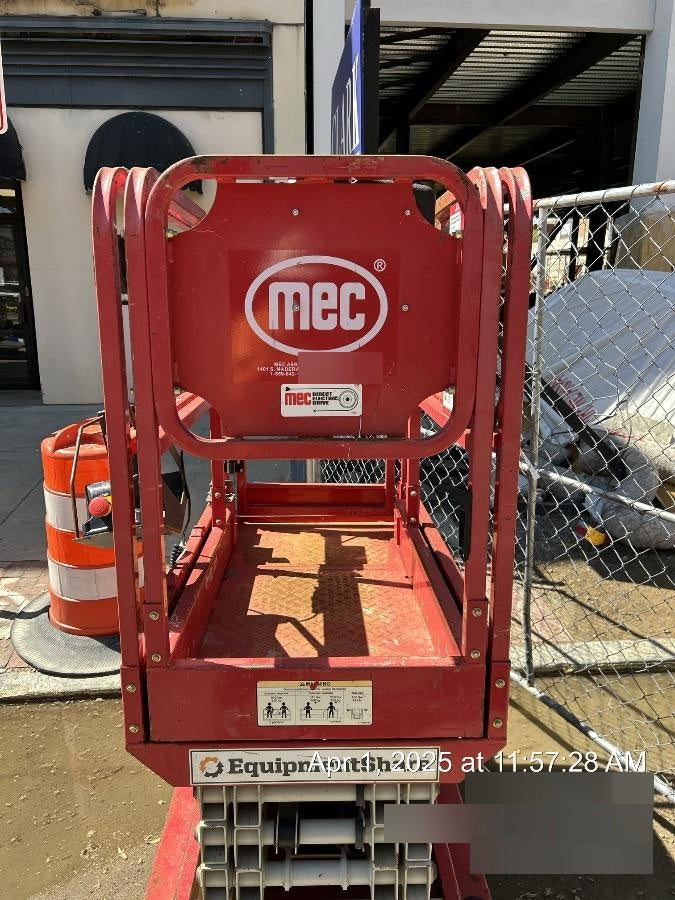 2019 MEC 1330SE Motion Alarm, Beacon, Includes MachineLink keypad and telematics device