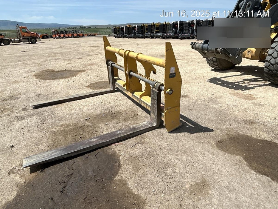 2022 SOLESBEE 96" Loader Fork Carriage - Solesbee