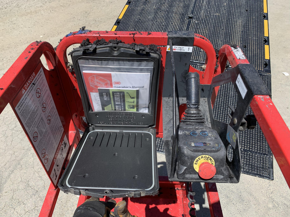 2020 MEC 1330SE Solid NM Tires, Steel Swing out Doors, LCS, Beacon, 900W Inverter