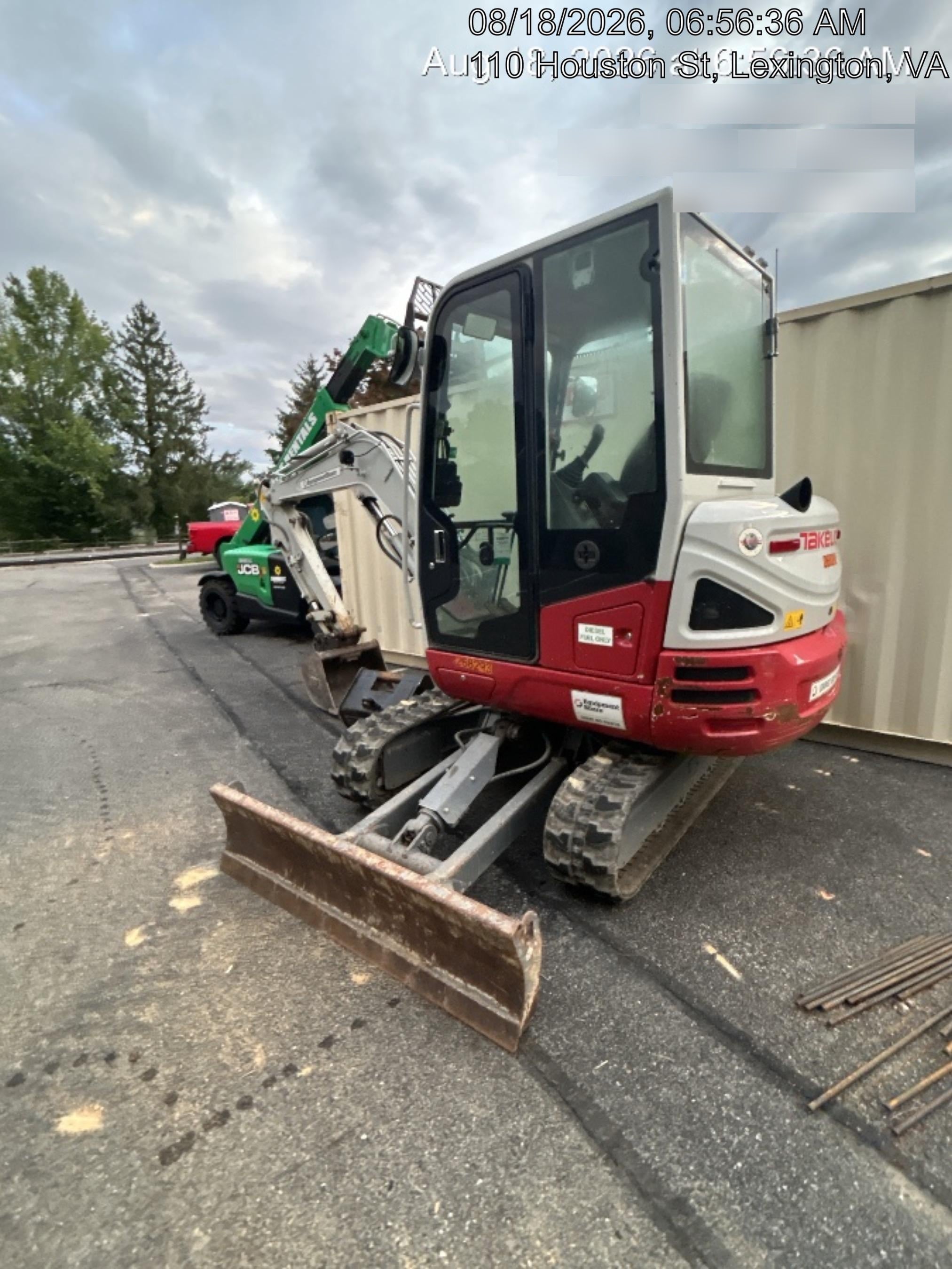 2022 TAKEUCHI TB235-2CR