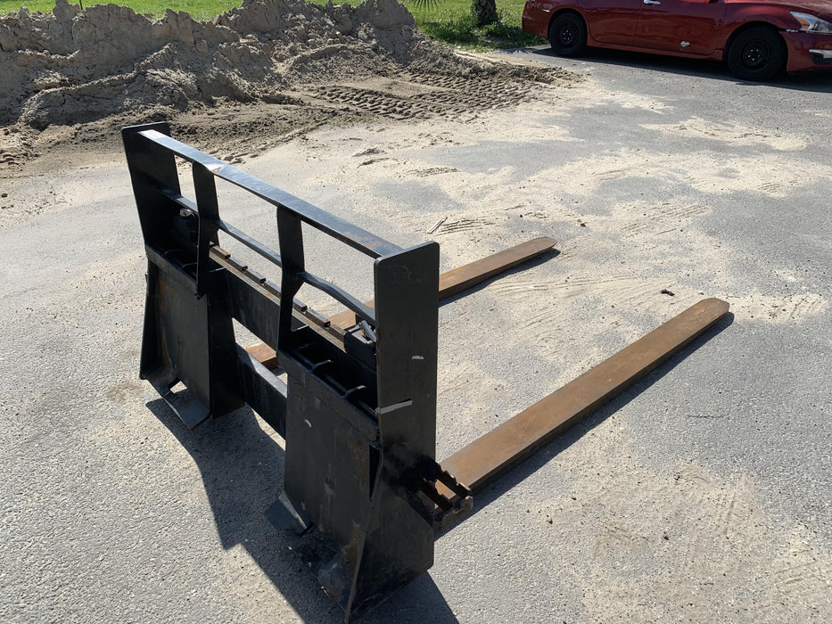 2022 ARROW MATERIAL HANDLING 48" Pallet Forks - Arrow