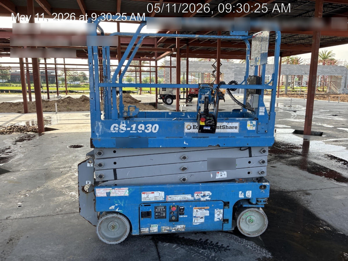 2019 Genie GS-1930 Fixed Rails with Chain Entry