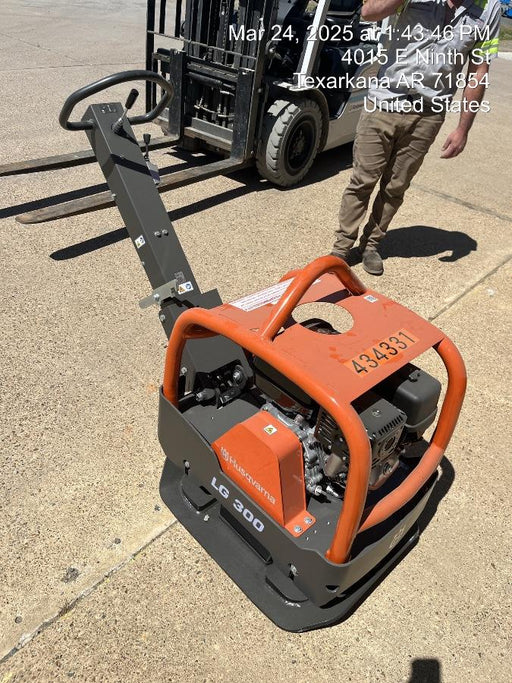 2024 HUSQVARNA LG300