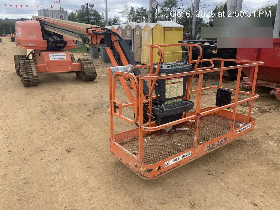 2021 JLG 660SJ Quad Track