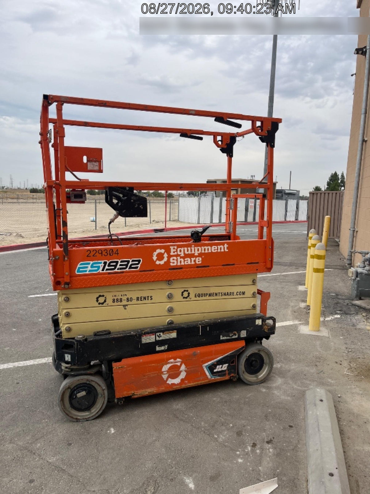 2022 JLG ES1932