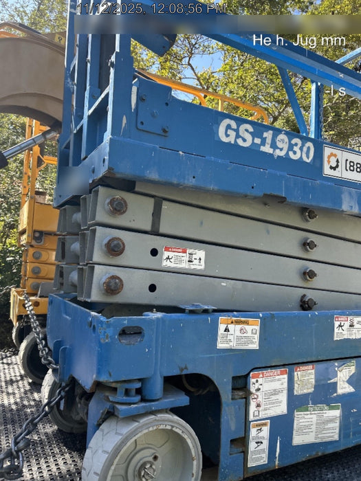 2019 Genie GS-1930 Fixed Rails with Chain Entry