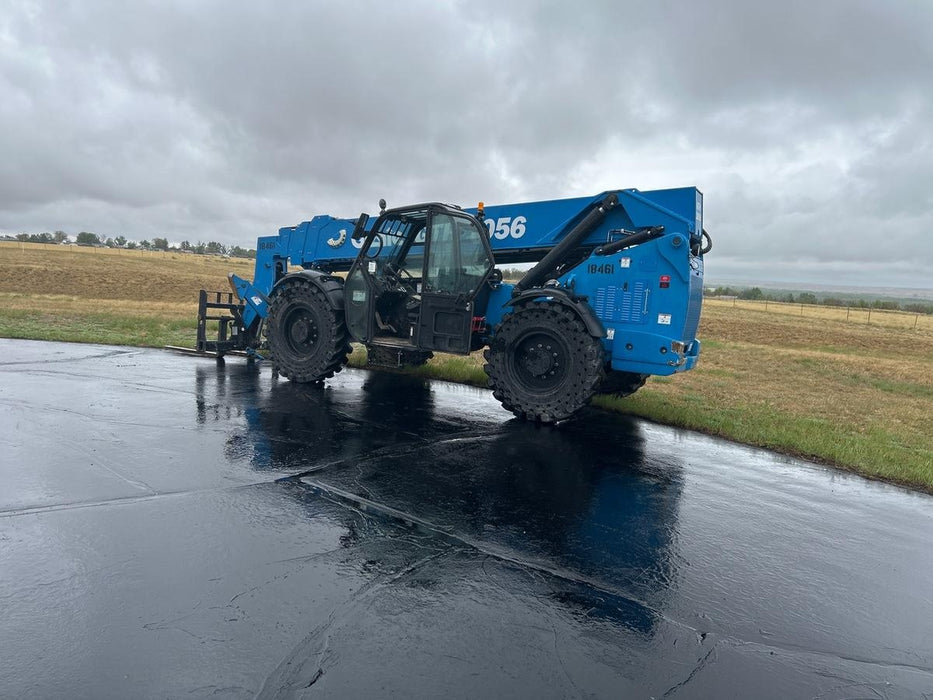 2018 Genie GTH-1056 Genie GTH-1056 w/Enclosed Cab w/HVAC, Work Lights, Solid Tires, Beacon, 60" Carriage and Forks