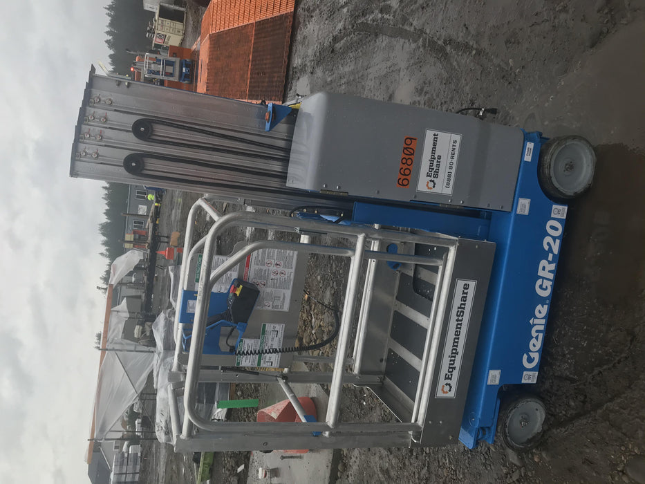 2020 GENIE GR-20