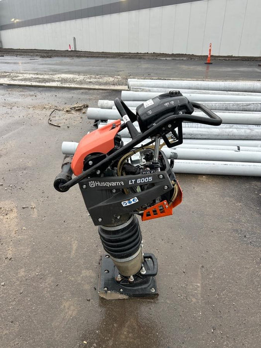 2024 HUSQVARNA LT6005