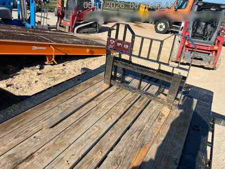 2024 VIRNIG 48" Pallet Forks - Virnig