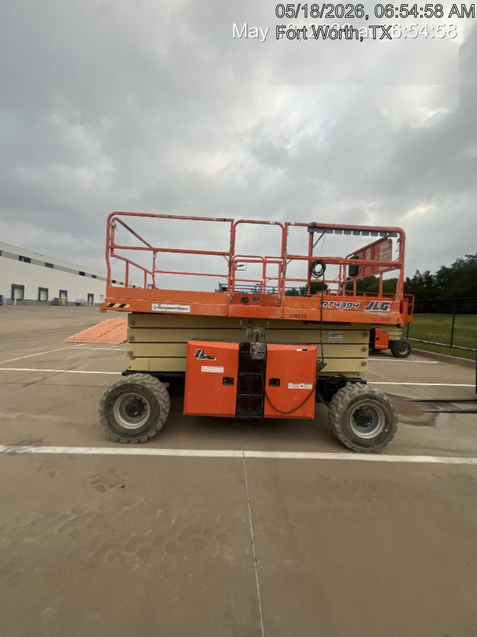 2022 JLG 4394RT
