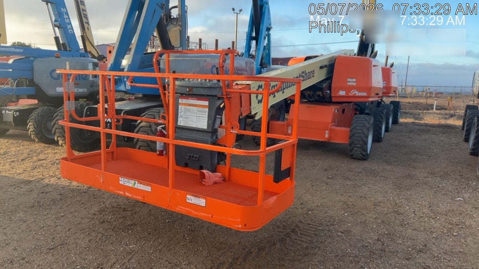 2022 JLG 600S