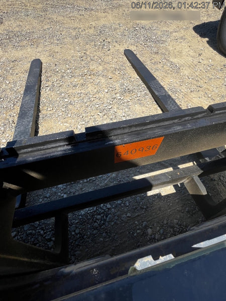 2026 ARROW MATERIAL HANDLING 72" Pallet Forks - Arrow
