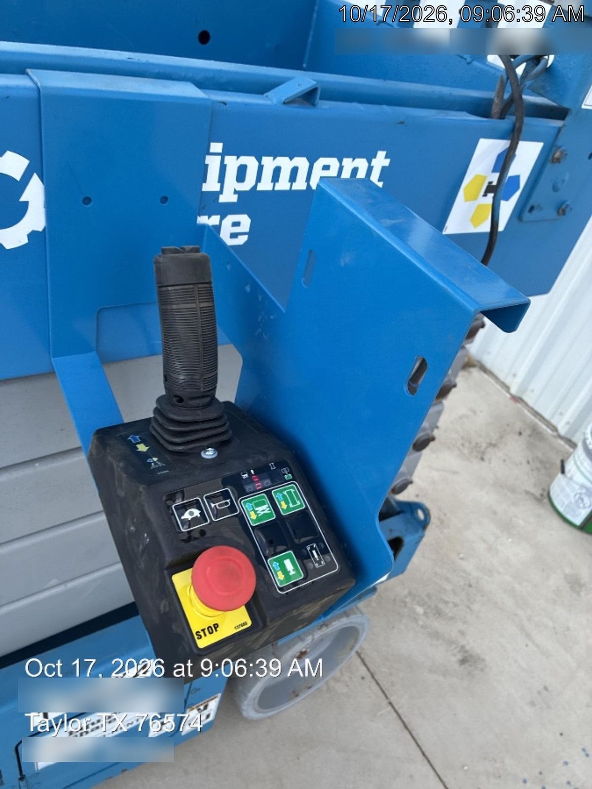 2018 GENIE GS-3232