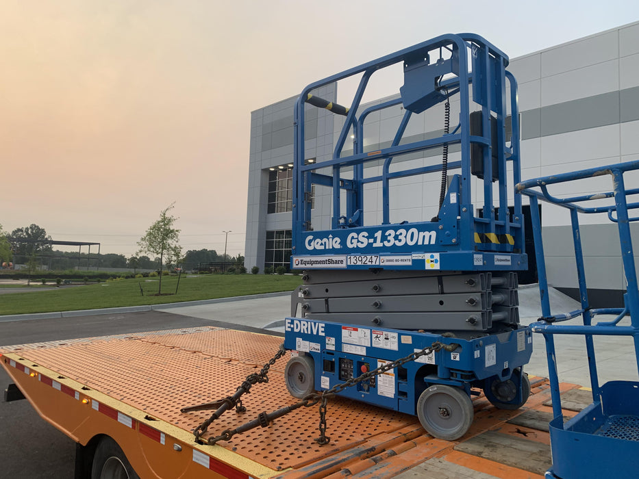 2021 GENIE GS-1330m