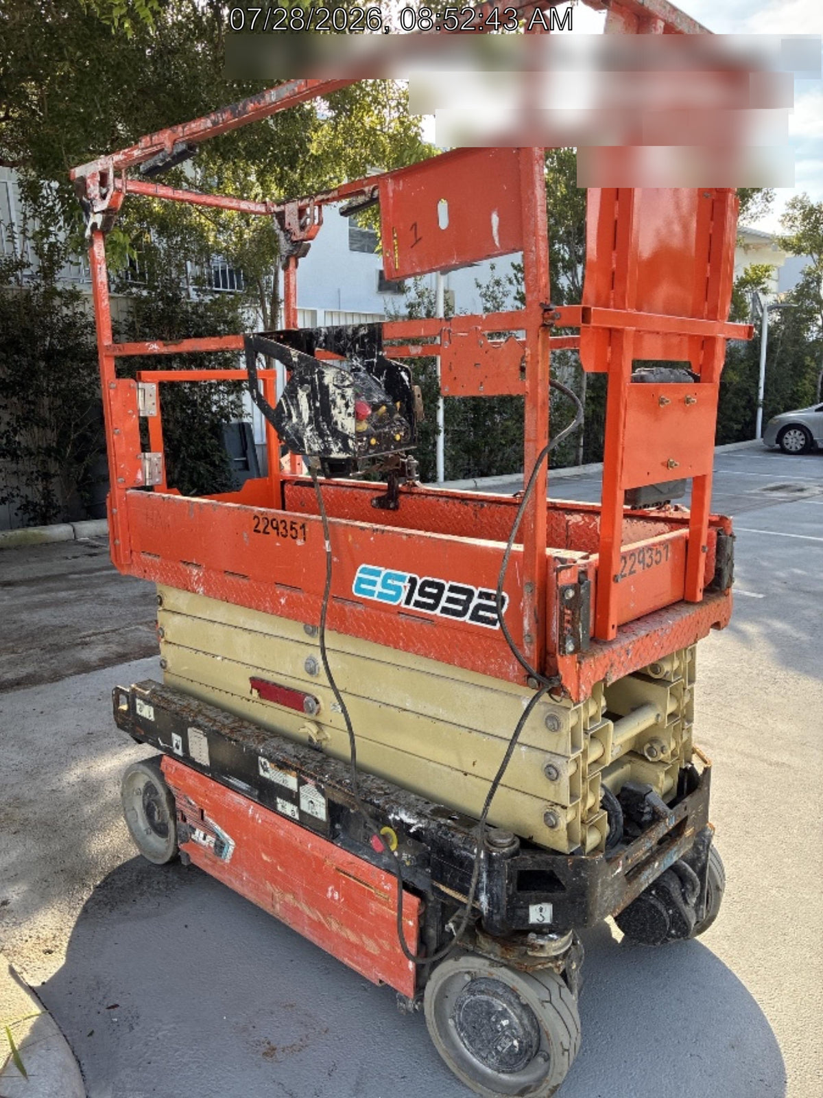 2022 JLG ES1932