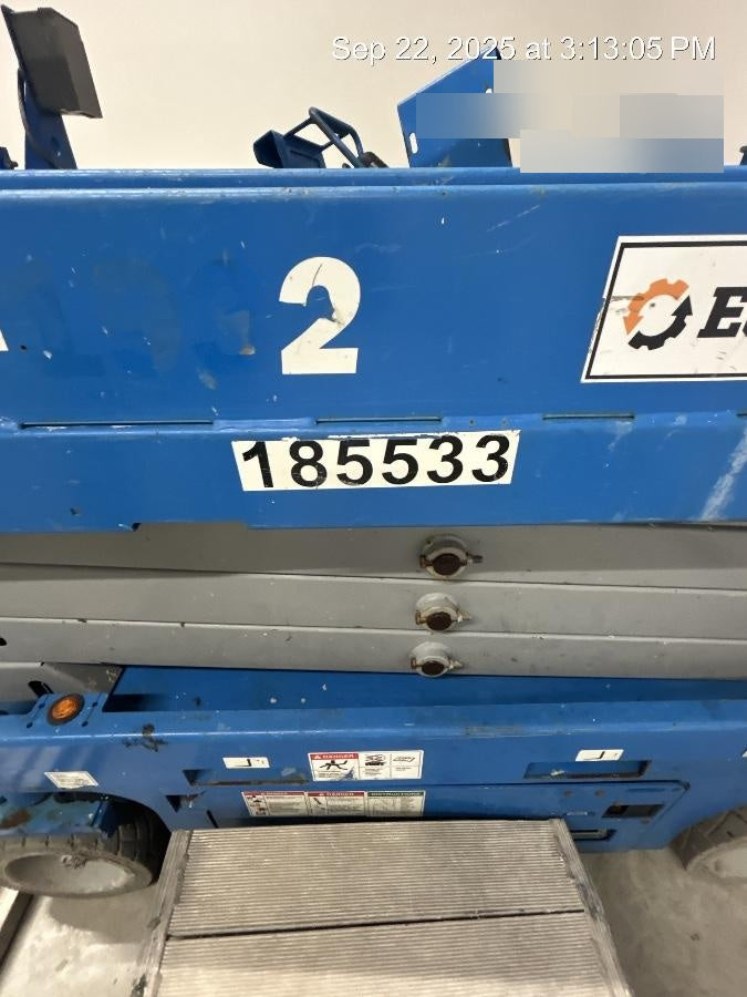 2021 GENIE GS-1932