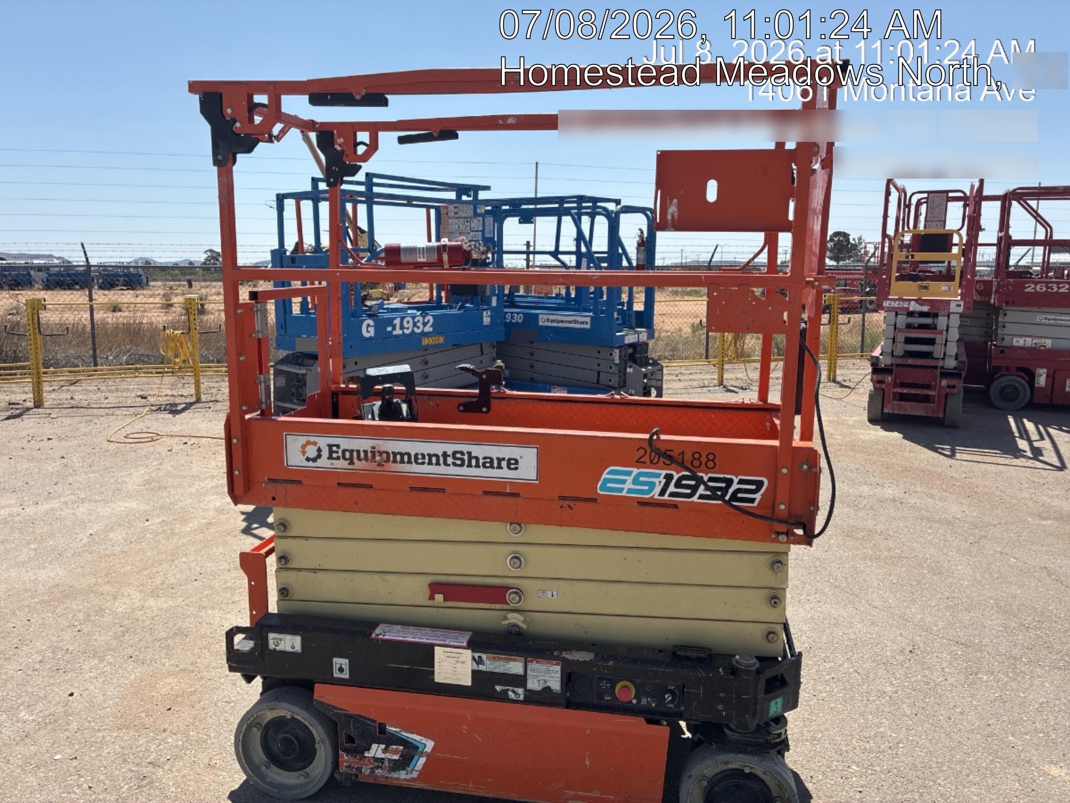 2022 JLG ES1932