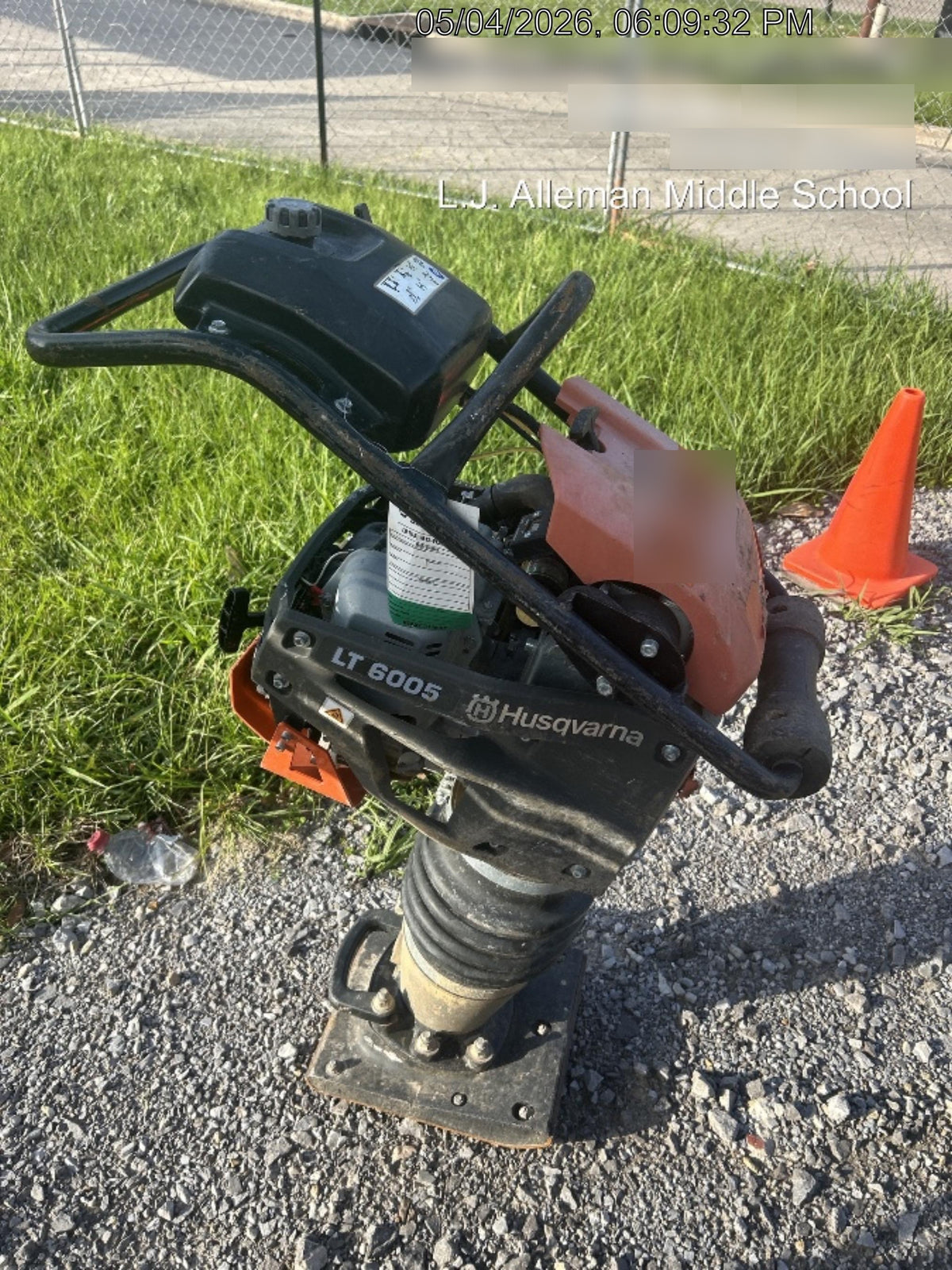 2025 HUSQVARNA LT6005