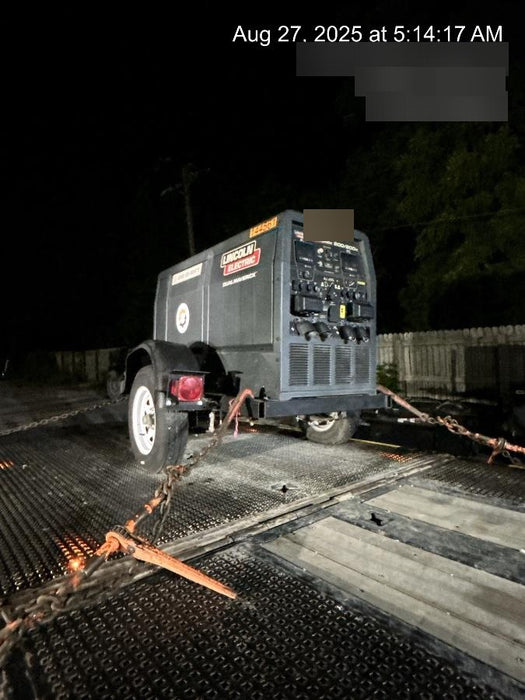 2021 Lincoln Electric Dual Maverick 200/200X Ready Pak 3 (includes trailer, cable rack, fender light kit)