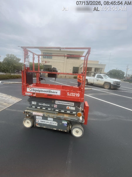 2021 SKYJACK SJ3219