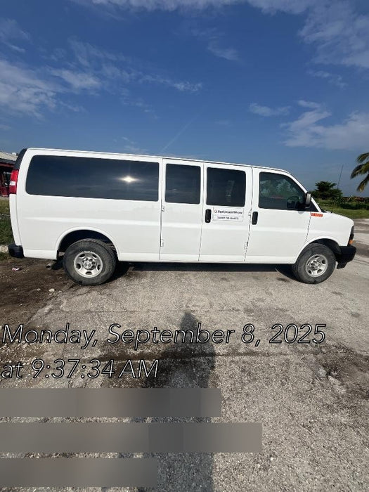 2023 CHEVROLET Express Van - Rental