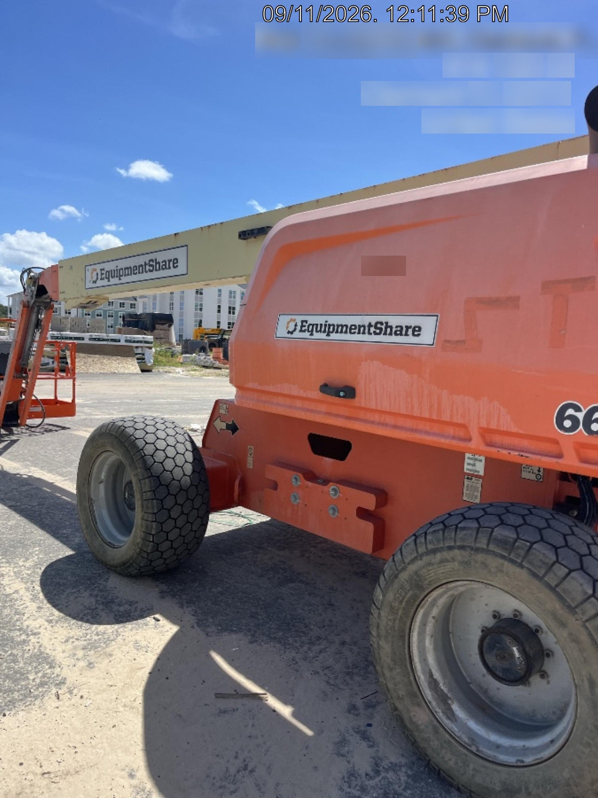 2020 JLG 660SJ