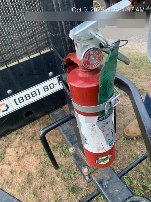 2019 Lincoln Electric Vantage 322 Ready-Pak 3, Two Wheel Trailer, Fender and Light Kit, Cable Rack