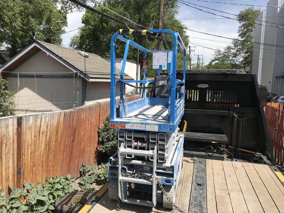 2019 Genie GS-1930 Fixed rails with chain Entry