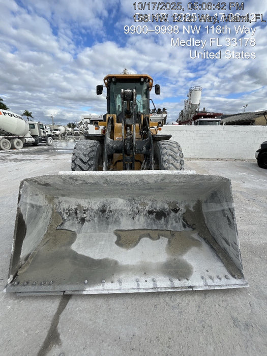 2014 HYUNDAI 3.0 cu yd Bucket, Wheel Loader - HYUNDAI