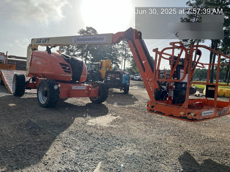 2021 JLG 600AJ