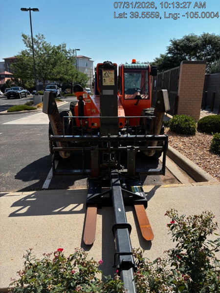 2018 Skytrak 10054 JLG Skytrak 10054, Solid Tires (shipping-Boss), CAB, Beacon and Work Light Package