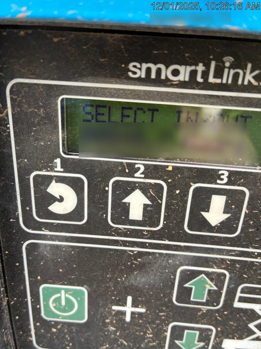 2019 Genie GS-2632 Folding rails with half height swing gate