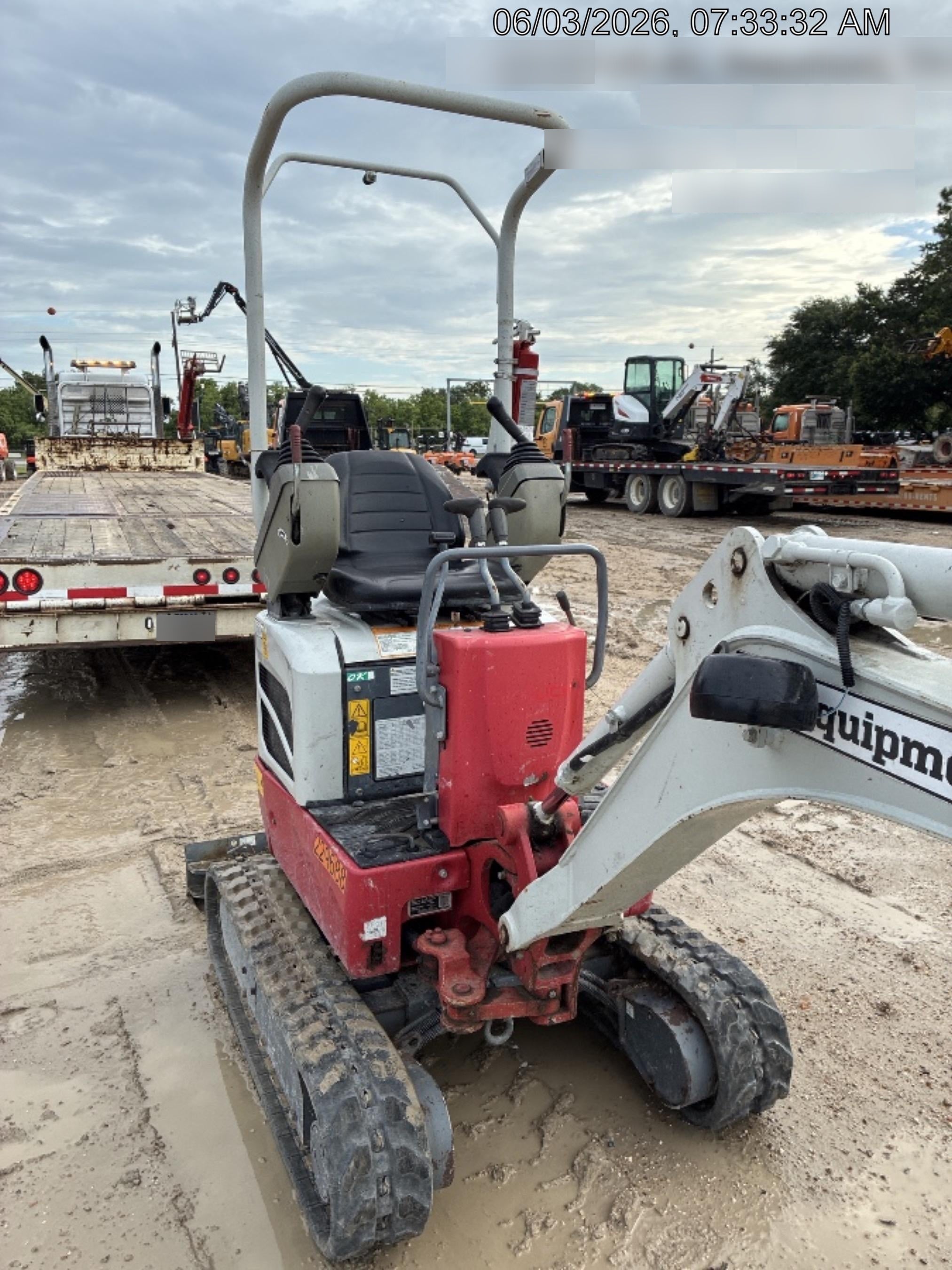 2022 TAKEUCHI TB210R