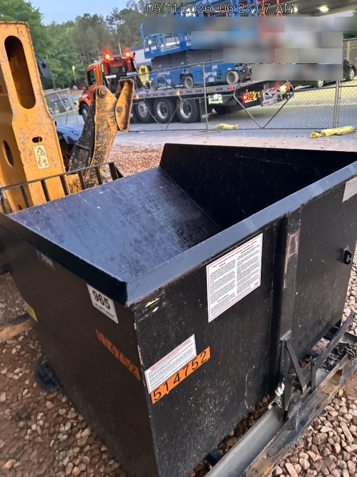 2025 STAR INDUSTRIES M-1820 - Self-Dump Hopper