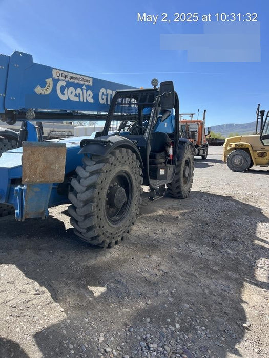 2018 Genie GTH-1056 Genie GTH-1056 w/ROPS, Work Lights, Solid Tires, RH Cab Mesh, Beacon, 60" Carriage and Forks