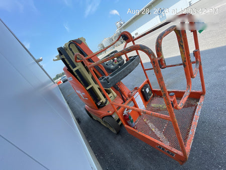 2022 JLG 26E