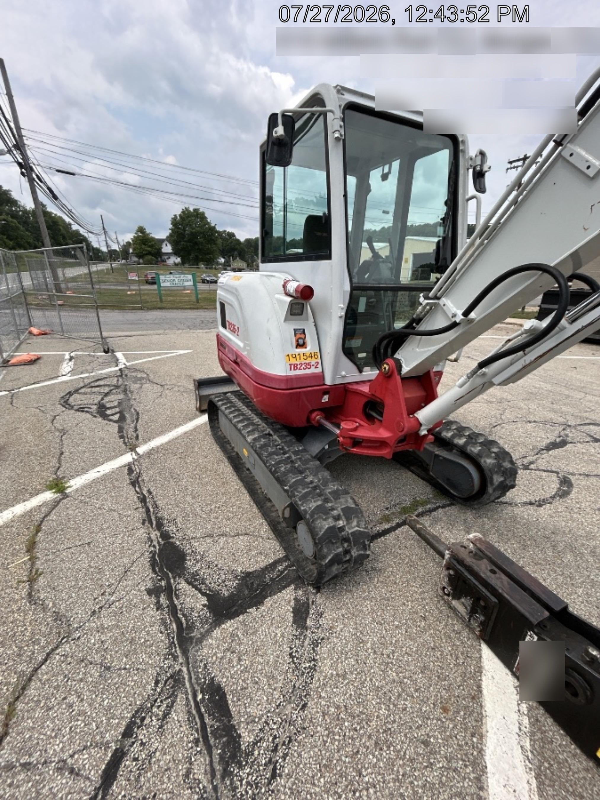 2021 TAKEUCHI TB235-2CR