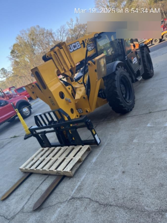2025 JCB 510-56