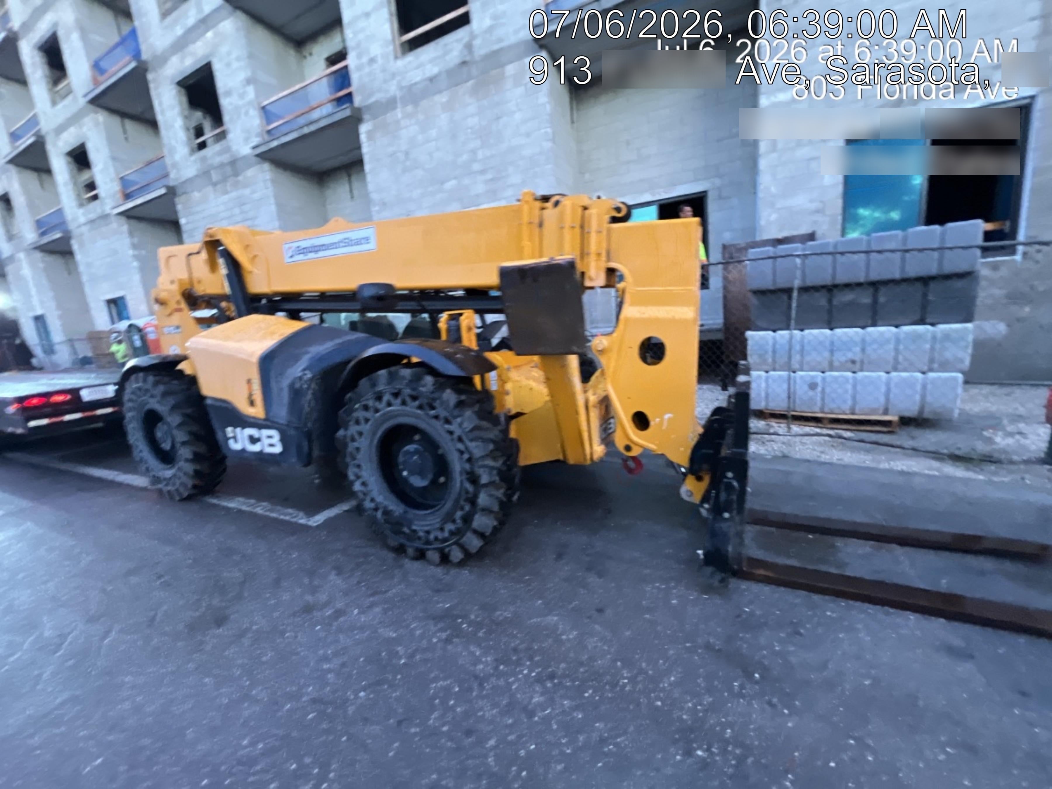 2023 JCB 510-56