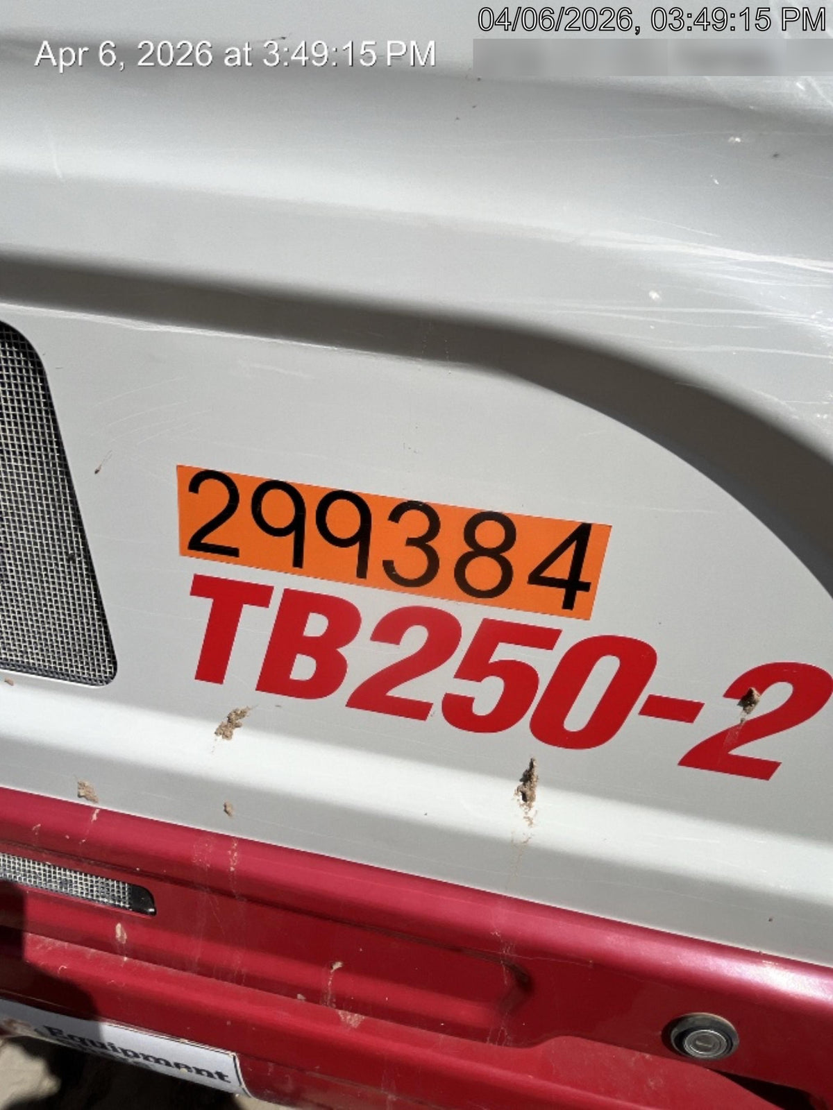2023 TAKEUCHI TB250-2CR