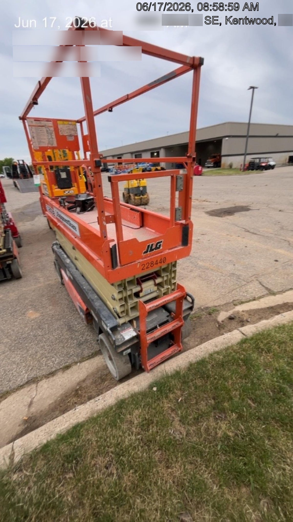 2022 JLG ES2632