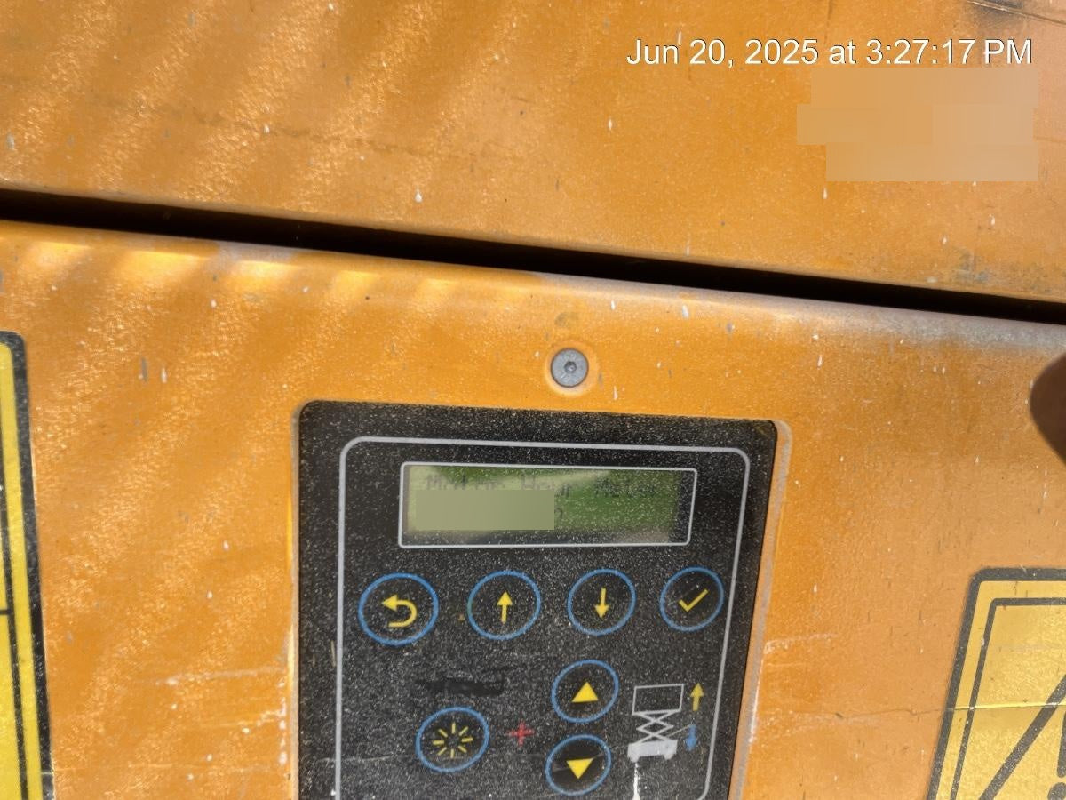 2023 JCB S1930E