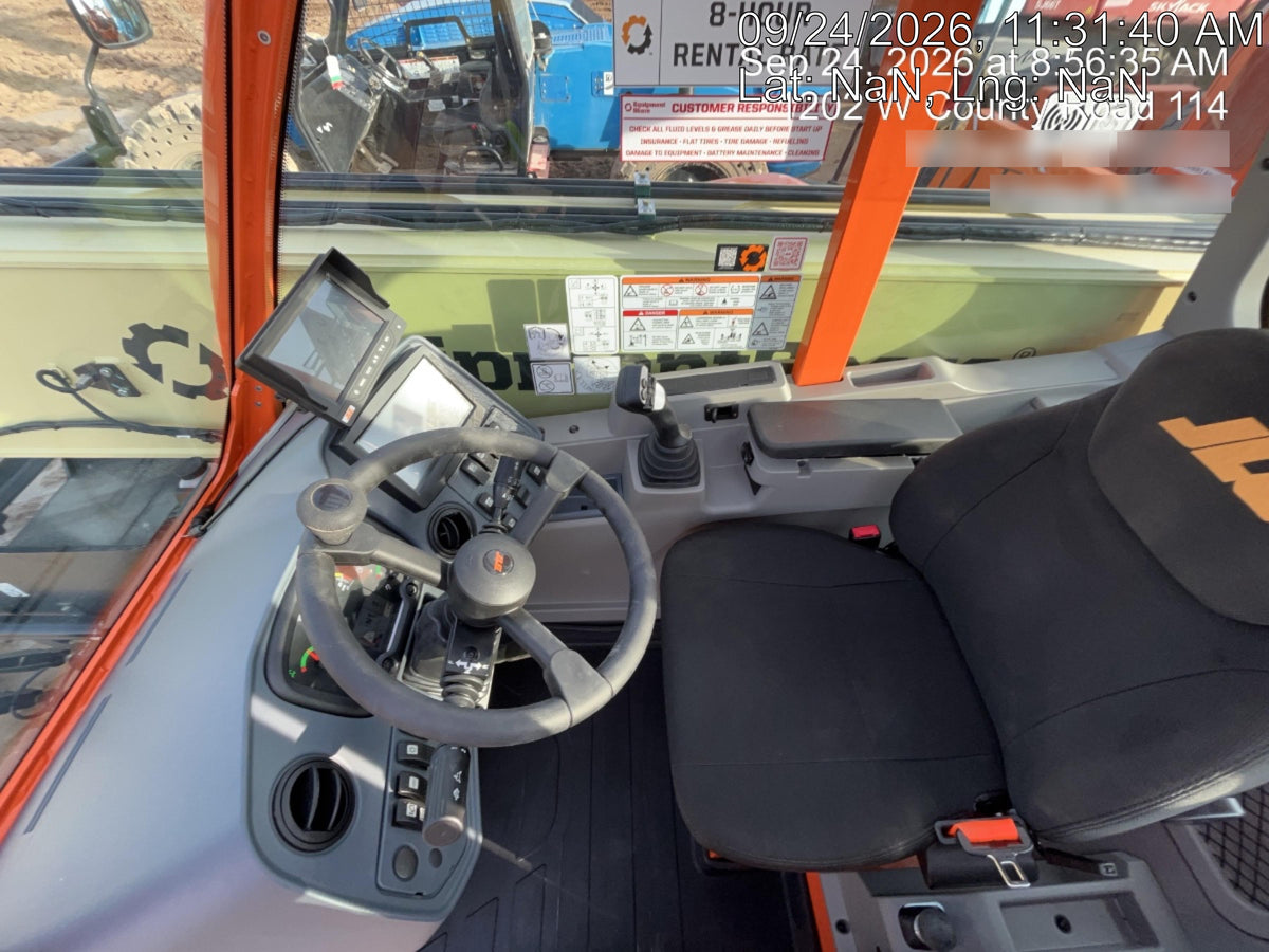 2026 JLG 1732